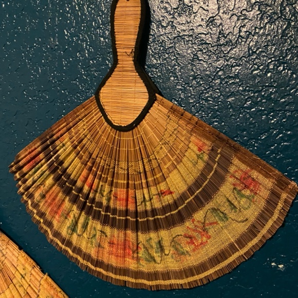 Set of 2 Vintage Japanese Uchiwa Fans - Picture 2 of 4